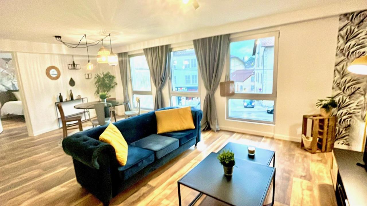 Appartement 2 Chambres Avec Parking Pontarlier Esterno foto